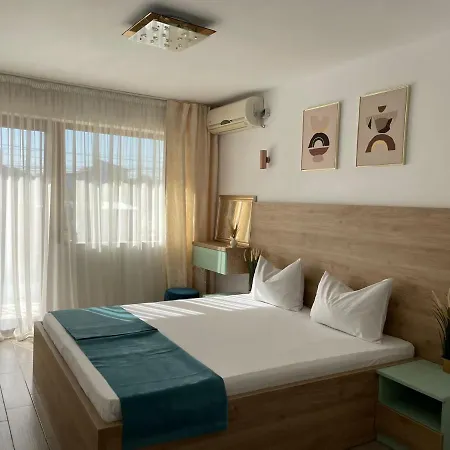 Sibel Penzion Costineşti