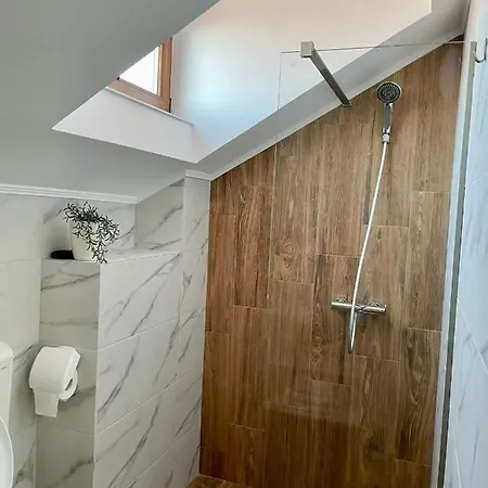 بيت ضيافة Camere De Inchiriat Sibel 3*