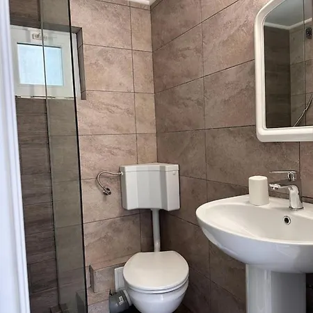 Camere De Inchiriat Sibel بيت ضيافة